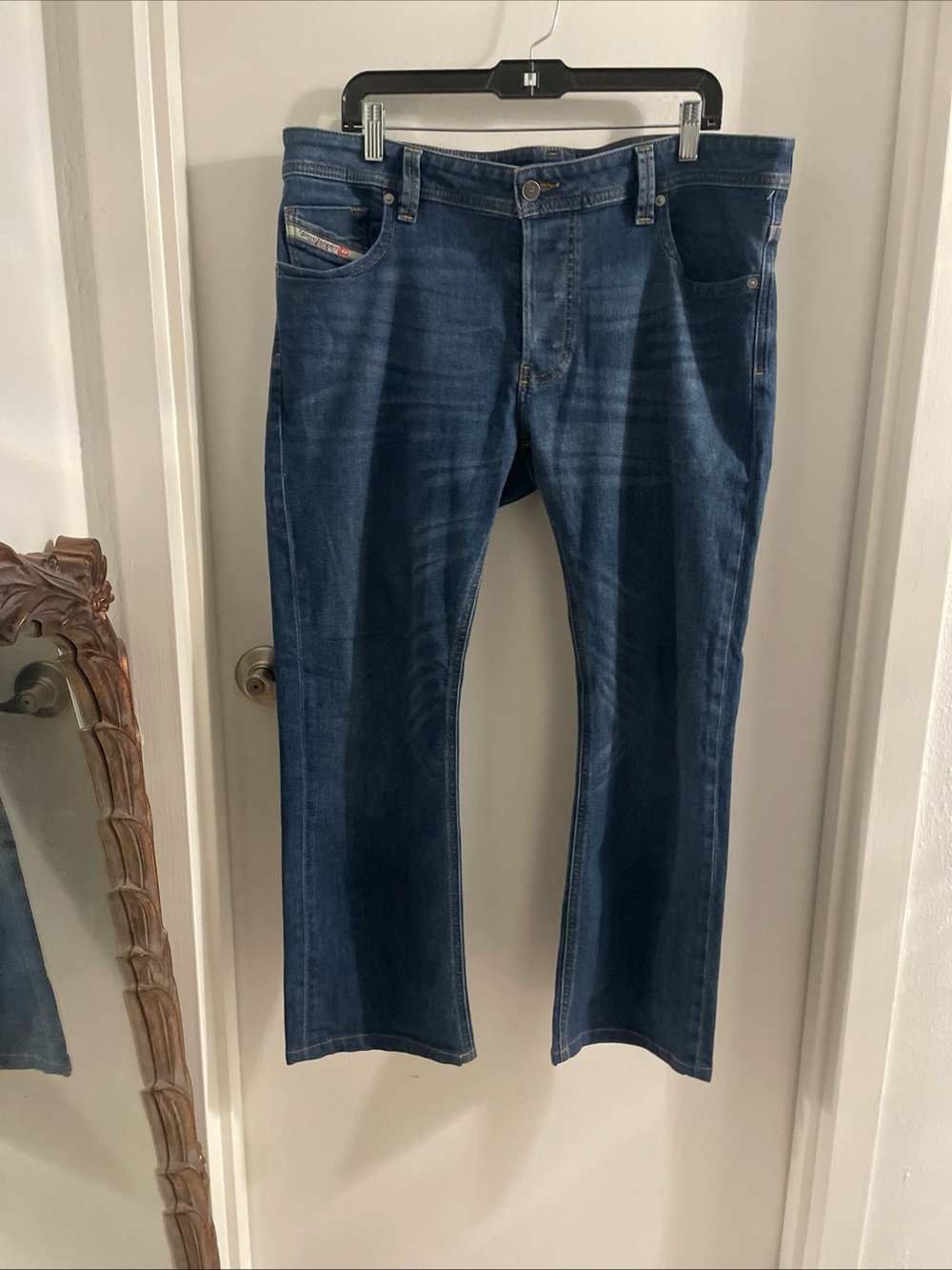 Diesel Jeans Men 34 X 28 Larkee Denim Blue Tapered Leg Denim Medium Wash Hemmed